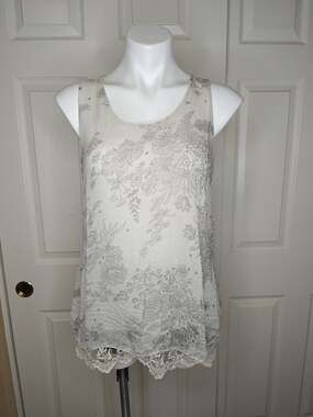 Via Signoria 100% silk floral sleeveless lace hem tunic top sz M